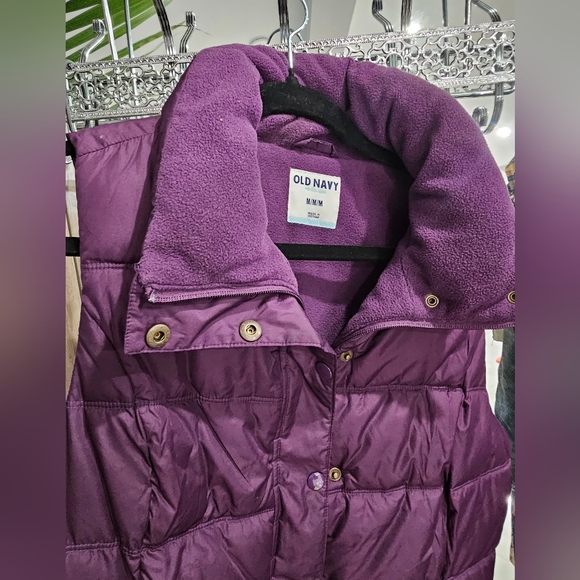 SOLD Old Navy Purple puffer vest Medium - Picture 5 of 7